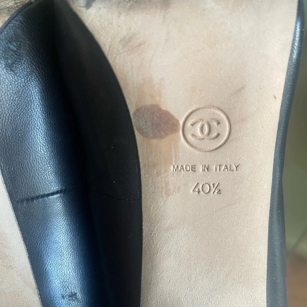 Chanel interlocking logo pumps - Picture 11 of 15